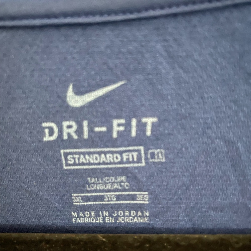 Men’s 3XL Dri-Fit shirt - Picture 2 of 3